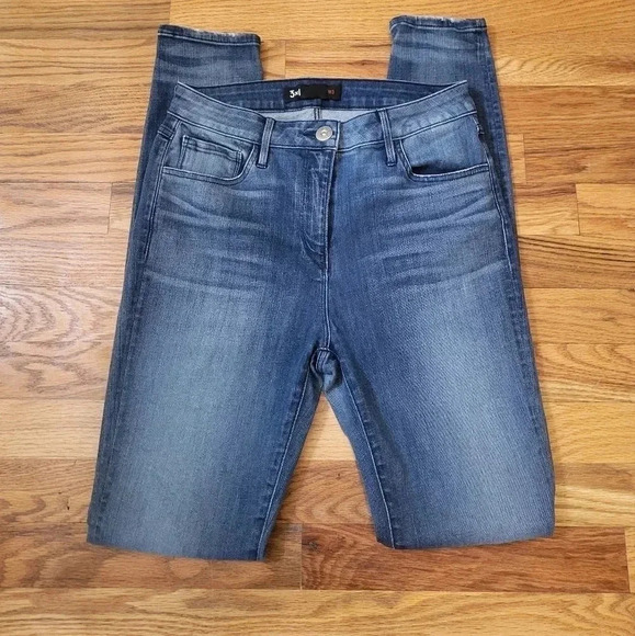 3x1 W3 Made Here High Rise Slim Skinny Jeans(26) - Picture 3 of 10
